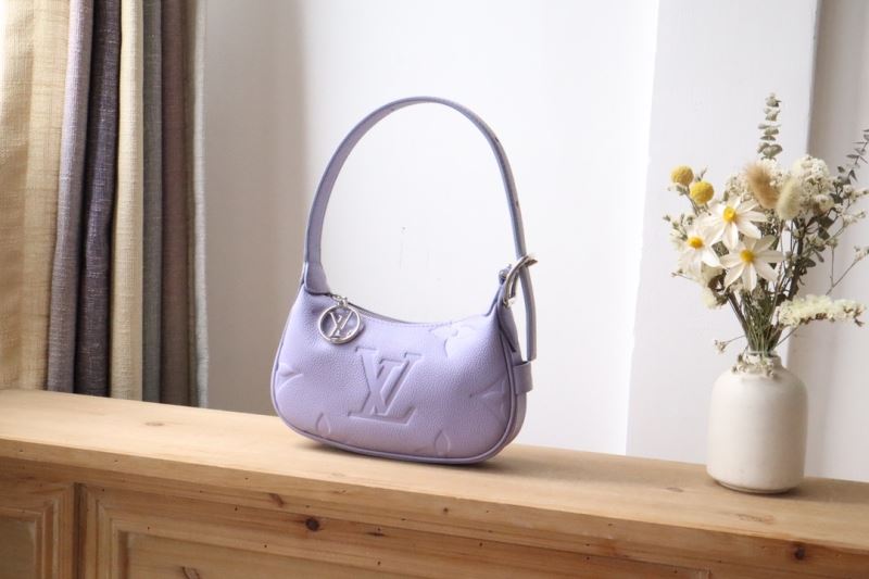 Louis Vuitton Hobo Bags